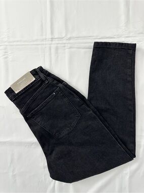 Everlane Women’s The Curvy Cheeky Jean Black Wash Size 26 Crop